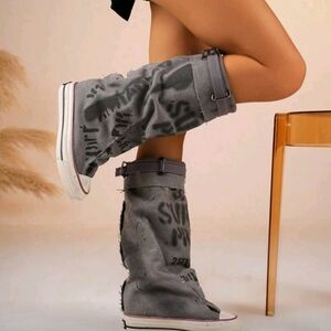 NEW COLOR Super cool ModaFeet, All Season Women's Gray Round Toe Thick Sole Flat